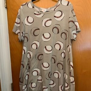 Hi-low baseball tunic